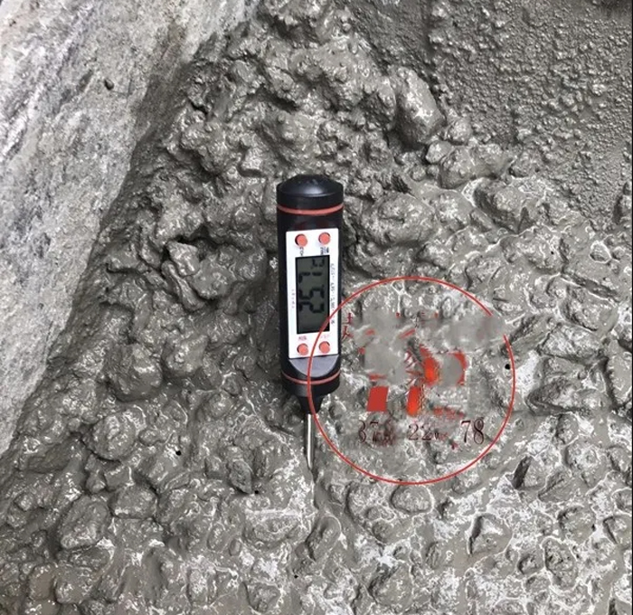 為什么不能隨意加水的混凝土，可以加冰呢？